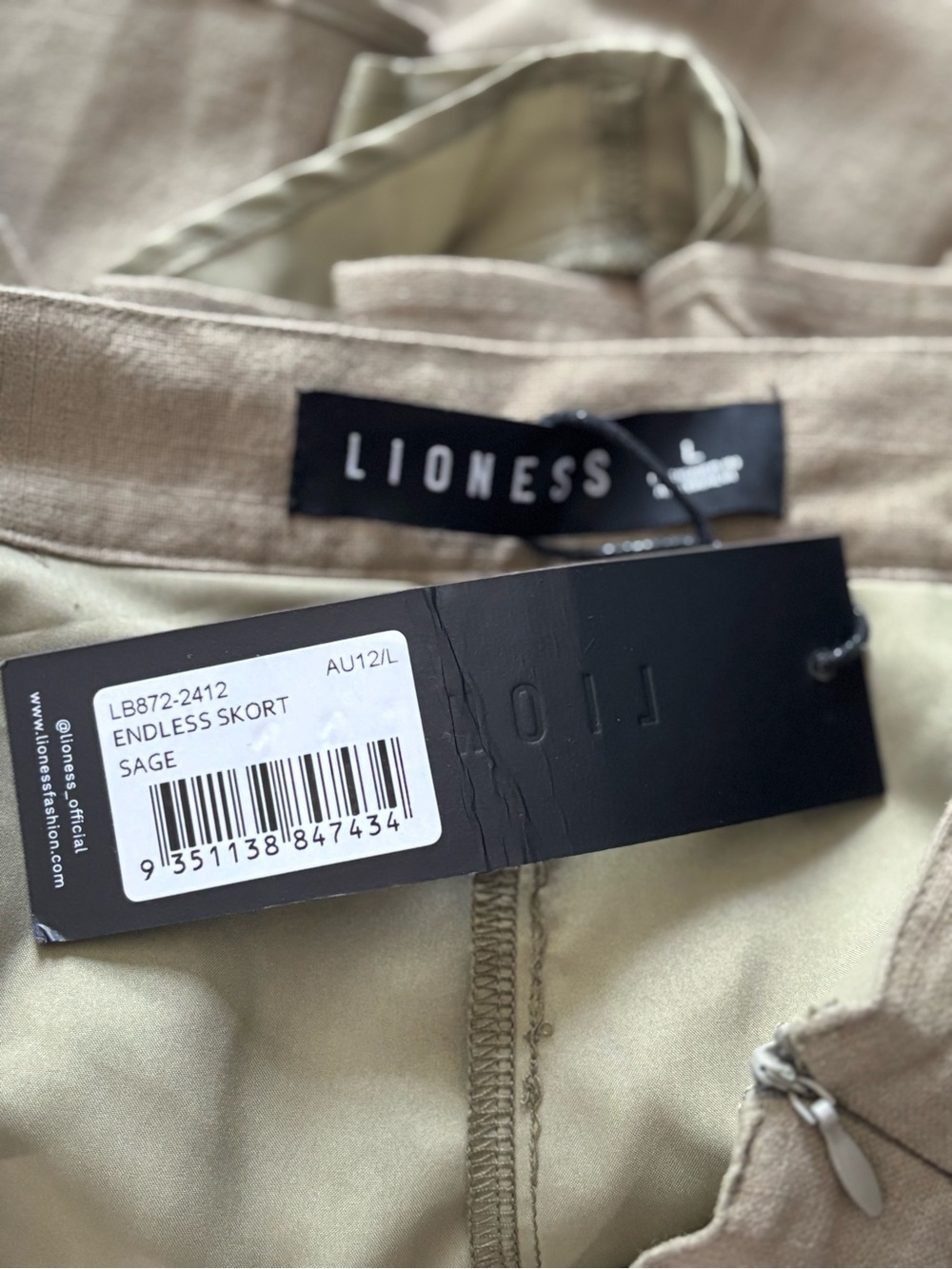 New LIONESS Sage Endless Mini Skort Size Large - Picture 3 of 6